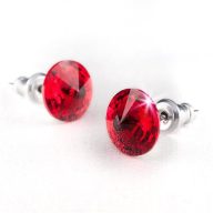   Fülbevaló, siam piros SWAROVSKI® kristállyal, csúcsos, 8mm, ART CRYSTELLA®