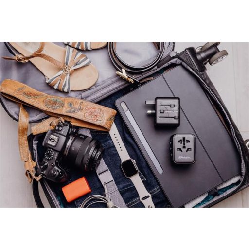 Utazóadapter, univerzális, 2xUSB, VERBATIM "UTA-01"